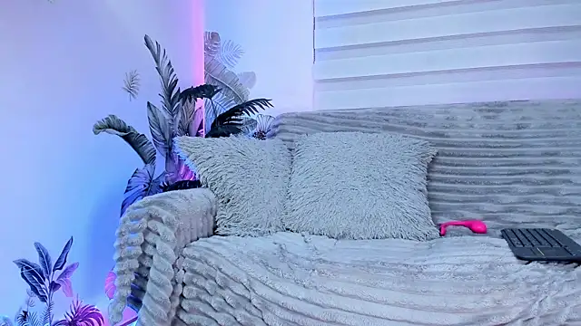 Snapshot of jonathan_rivers chatting on January 7, 10:01 pm jonathan rivers online show from January 7, 10:01 pm