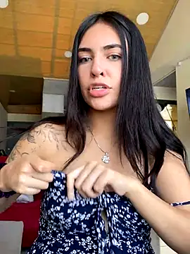 DaphneUwu online show from December 3, 2:16 pm