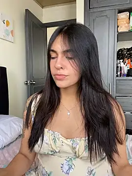 DaphneUwu online show from February 14, 3:05 pm