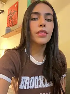 DaphneUwu online show from October 15, 12:55 am