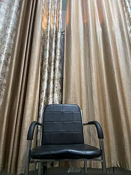 Snapshot of sum6255 chatting on January 16, 11:47 am sum6255 online show from January 16, 11:47 am