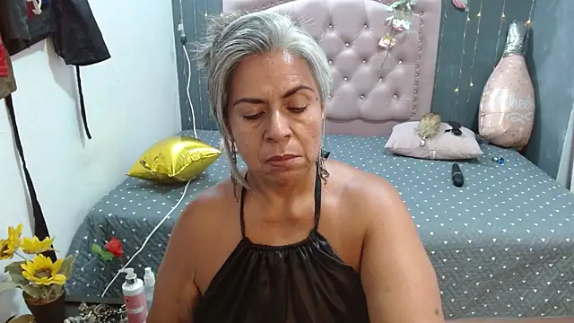 lalisha 96 online show from April 9, 1:27 am