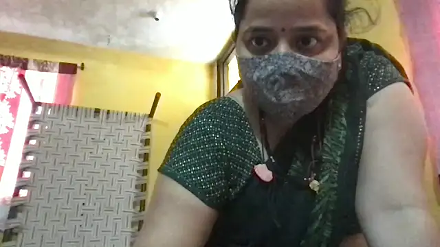 Snapshot of Riyasingh9 chatting on January 15, 4:47 am Riyasingh9 online show from January 15, 4:47 am