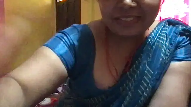 Snapshot of Riyasingh9 chatting on September 19, 3:52 am Riyasingh9 online show from September 19, 3:52 am