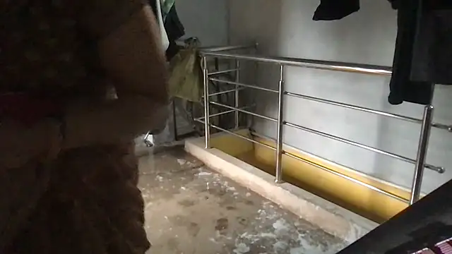 Snapshot of Riyasingh9 chatting on September 29, 4:06 am Riyasingh9 online show from September 29, 4:06 am