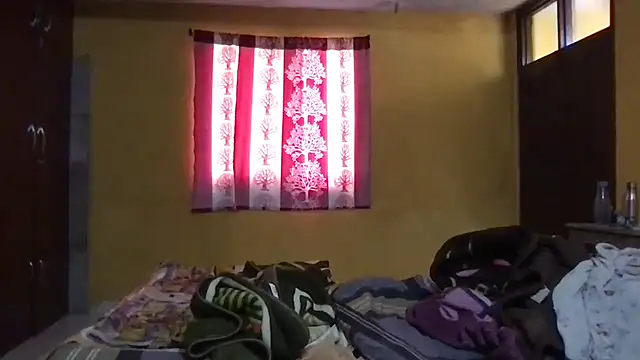 Snapshot of Riyasingh9 chatting on October 11, 3:50 am Riyasingh9 online show from October 11, 3:50 am