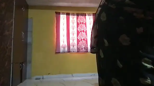 Riyasingh9 online show from April 4, 3:49 am