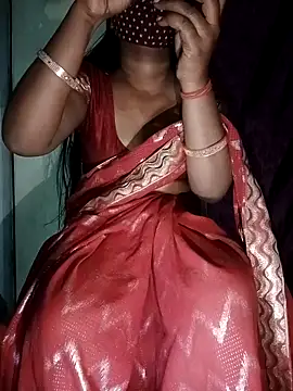 Snapshot of YUKTAPOWER chatting on February 26, 1:32 am YUKTAPOWER online show from February 26, 1:32 am