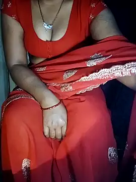 Snapshot of YUKTAPOWER chatting on February 26, 8:00 pm YUKTAPOWER online show from February 26, 8:00 pm