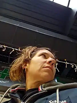 Lina lou4 online show from December 13, 10:30 am