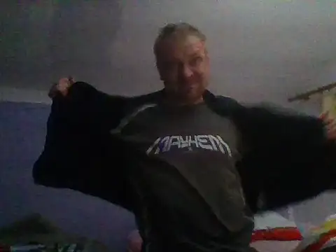 82liska online show from May 9, 2:39 am