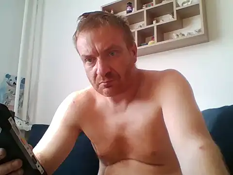 82liska online show from June 2, 4:31 pm