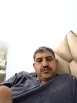 Snapshot of Amandev7 chatting on February 24, 3:10 pm Amandev7 online show from February 24, 3:10 pm