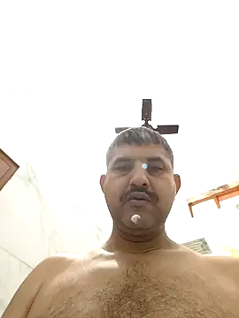 Snapshot of Amandev7 chatting on February 25, 3:27 am Amandev7 online show from February 25, 3:27 am