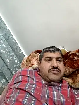 Snapshot of Amandev7 chatting on March 4, 6:08 am Amandev7 online show from March 4, 6:08 am