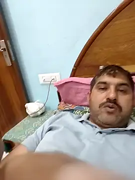 Amandev7 online show from April 22, 4:48 am