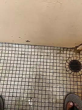 Snapshot of DreamerAsianGuy chatting on January 9, 2:01 am DreamerAsianGuy online show from January 9, 2:01 am