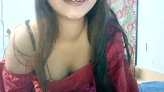 Snapshot of lovelydesi21 chatting on January 20, 4:01 pm lovelydesi21 online show from January 20, 4:01 pm