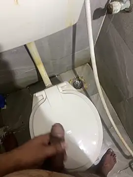 Snapshot of Rahuldhe22 chatting on January 21, 7:28 pm Rahuldhe22 online show from January 21, 7:28 pm