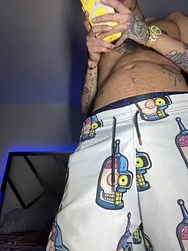 zack isaac777 online show from January 18, 5:52 am