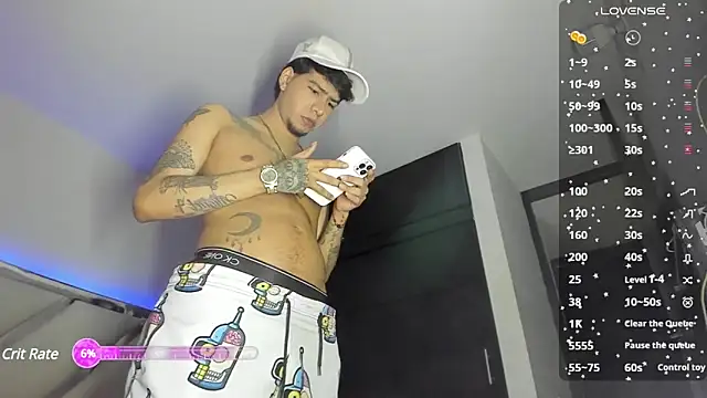 zack isaac777 online show from March 6, 9:09 pm