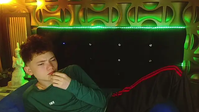 cruz dante online show from April 11, 7:18 pm