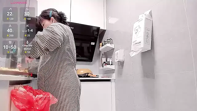 Vivian-6 online show from March 3, 1:23 am