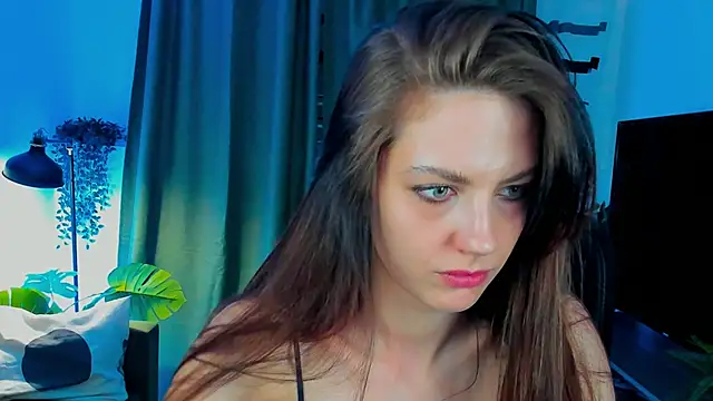 Snapshot of EmilyWilden chatting on February 24, 11:54 am EmilyWilden online show from February 24, 11:54 am