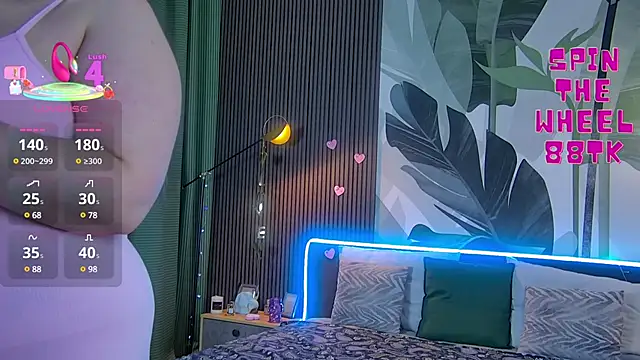 Snapshot of RubyValen chatting on March 5, 1:10 am RubyValen online show from March 5, 1:10 am