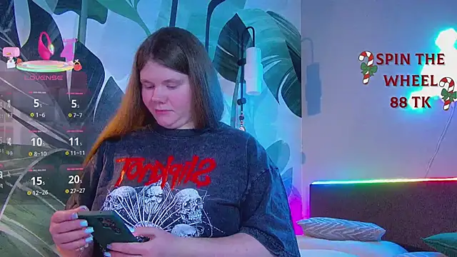 Snapshot of RubyValen chatting on January 12, 1:11 am RubyValen online show from January 12, 1:11 am