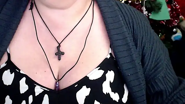 Snapshot of mayasmith chatting on December 17, 4:13 pm mayasmith online show from December 17, 4:13 pm