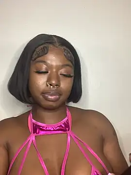 Snapshot of TinyBlazian901 chatting on February 8, 3:54 am TinyBlazian901 online show from February 8, 3:54 am