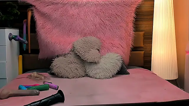 Snapshot of LiaMetz chatting on September 25, 6:33 pm LiaMetz online show from September 25, 6:33 pm