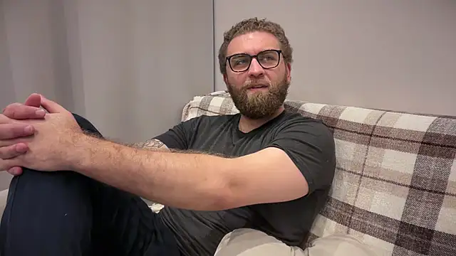 Bear bear  online show from June 1, 9:55 am