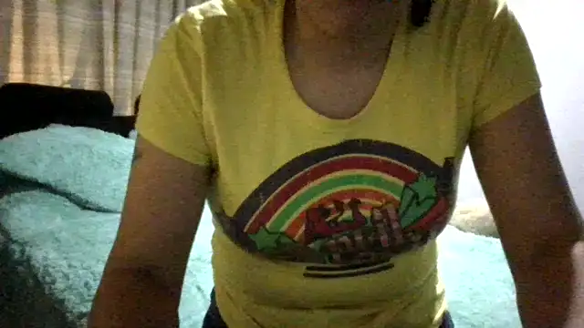 Snapshot of RAYA_1 chatting on December 10, 12:28 am RAYA 1 online show from December 10, 12:28 am