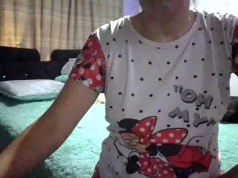 Snapshot of RAYA_1 chatting on December 13, 12:31 am RAYA 1 online show from December 13, 12:31 am