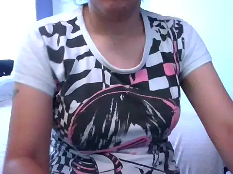 Snapshot of RAYA_1 chatting on January 18, 4:21 pm RAYA 1 online show from January 18, 4:21 pm