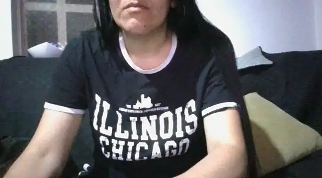 Snapshot of RAYA_1 chatting on March 10, 11:27 pm RAYA 1 online show from March 10, 11:27 pm