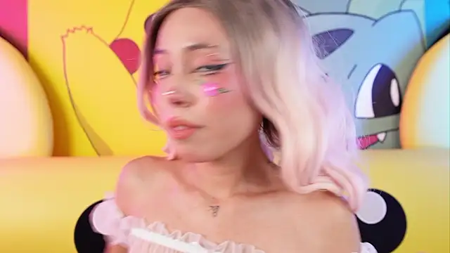 miss  maria online show from March 25, 6:03 pm