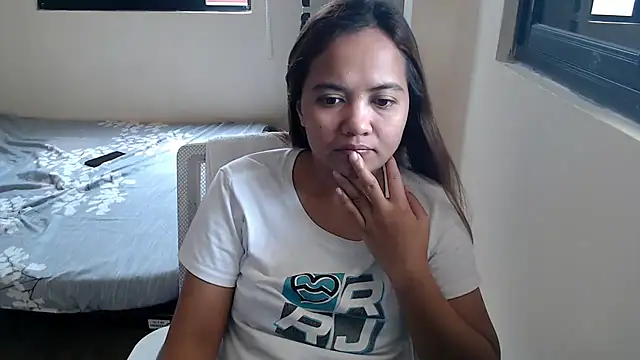 xTheLastVIRGINx online show from September 15, 5:40 am