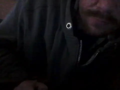 Snapshot of Manfuck95 chatting on February 26, 9:52 am Manfuck95 online show from February 26, 9:52 am