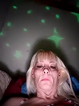 ChristinaDiamond online show from January 29, 8:25 pm