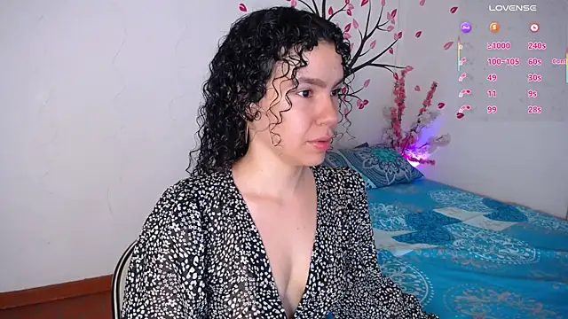 Karolina 1 online show from July 15, 3:12 am