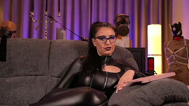 kelly kent online show from December 3, 2:58 am