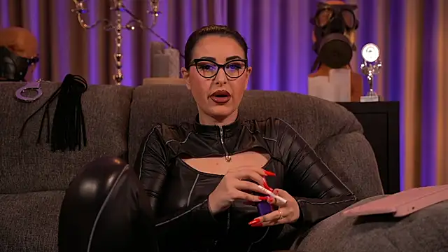 kelly kent online show from March 2, 12:53 am