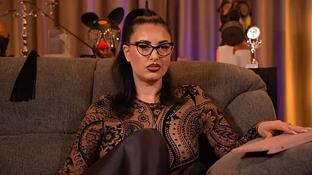 kelly kent online show from January 10, 2:19 pm