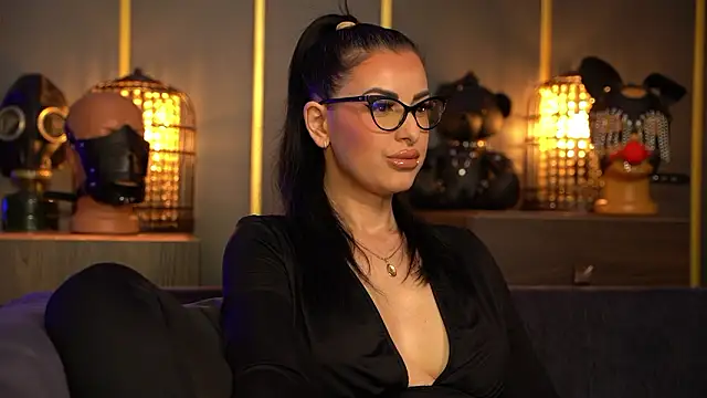 kelly kent online show from March 25, 11:11 pm