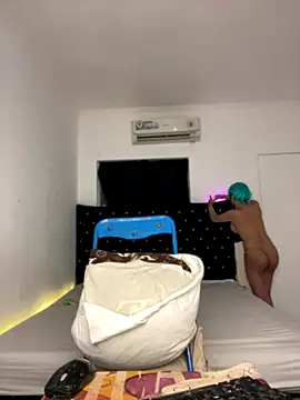 Snapshot of Yukie_selfsucker chatting on September 16, 2:40 pm Yukie selfsucker online show from September 16, 2:40 pm