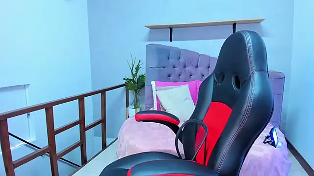 Gretta Queen online show from February 12, 6:36 pm