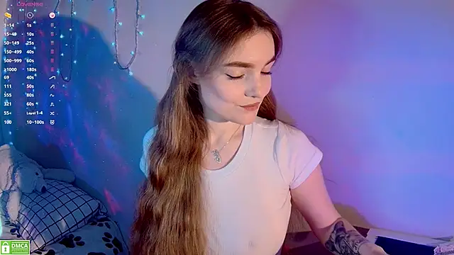 xwiuiwx online show from December 1, 10:43 pm